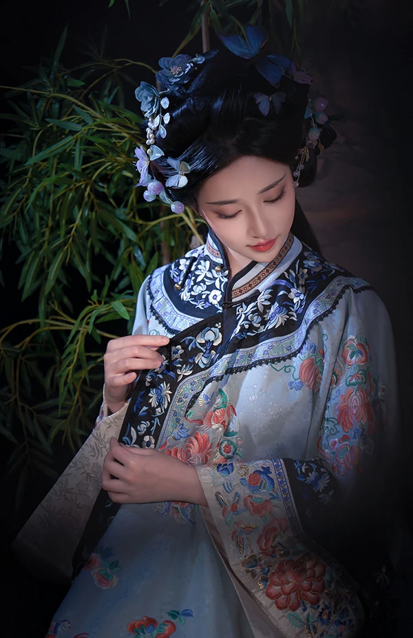 极品女神年年丝兰陵无圣光唯美人体图集